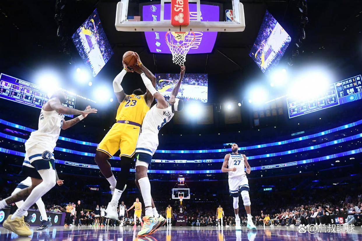 NBA球员投入夏季训练,积极备战新赛季 NBA球员投入夏季训练,积极备战新赛季