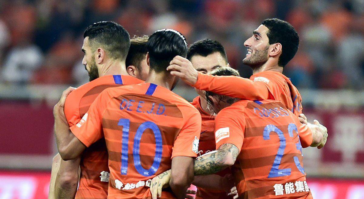 苏宁突围冲击前四,斩获宝贵三分 苏宁突围冲击前四,斩获宝贵三分