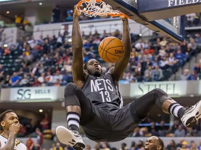 爱游戏官方登录入口-关于罗马球队再次遭遇挫败，赛季前景堪忧的信息