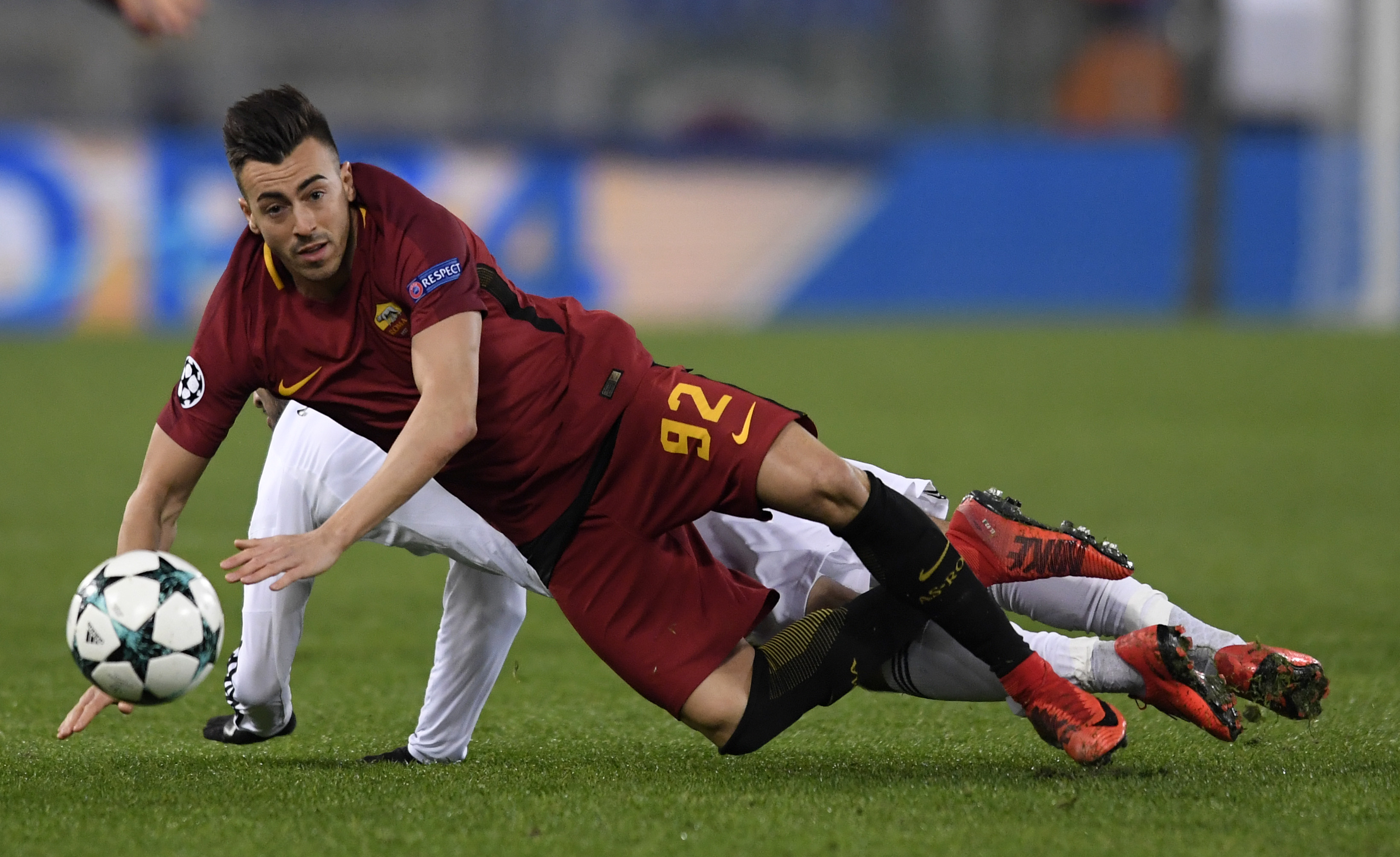 关于罗马球队再次遭遇挫败,赛季前景堪忧的信息 关于罗马球队再次遭遇挫败,赛季前景堪忧的信息