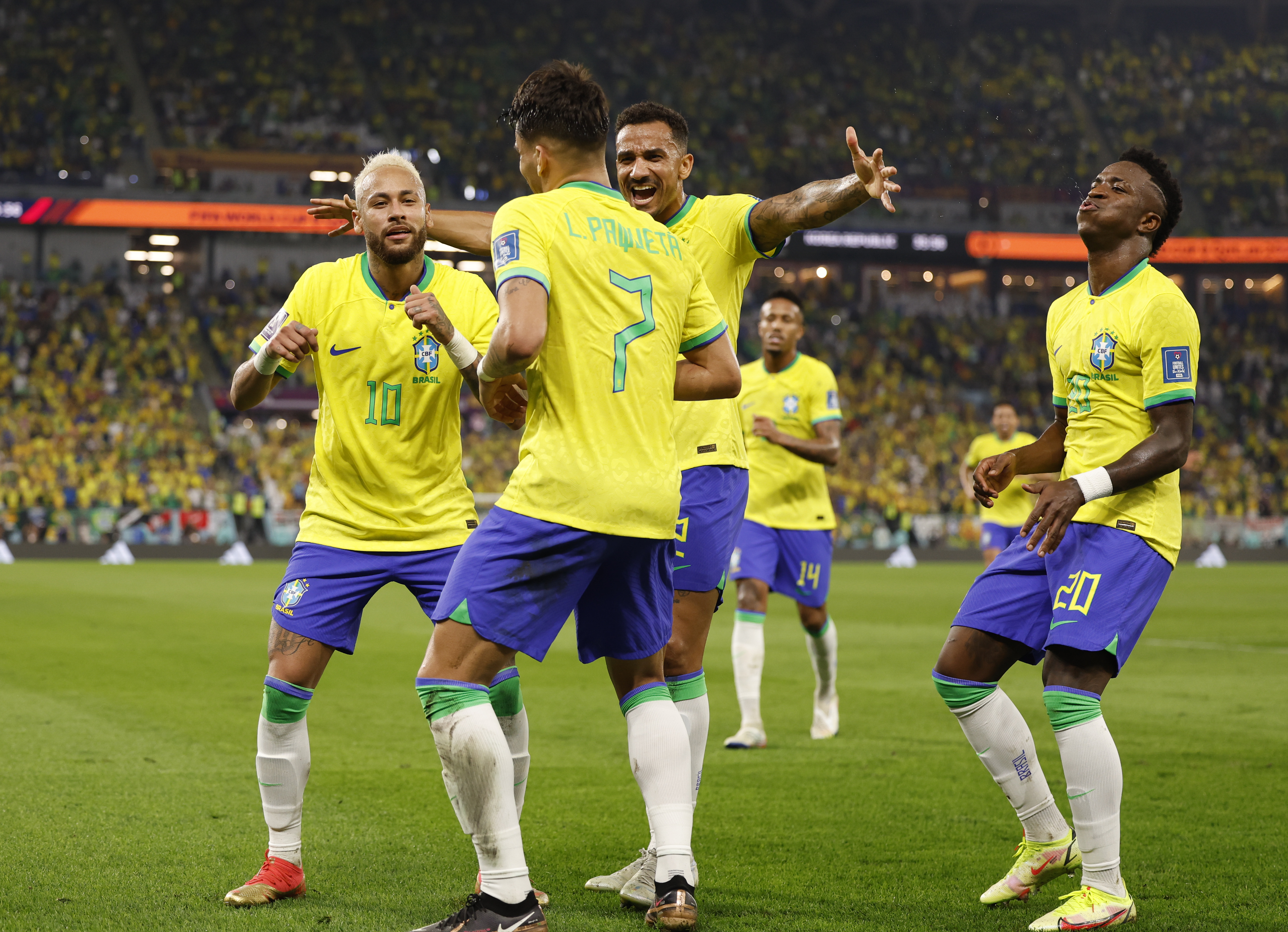 爱游戏体育官网-卡塔尔队在胜利中晋级下一轮的简单介绍