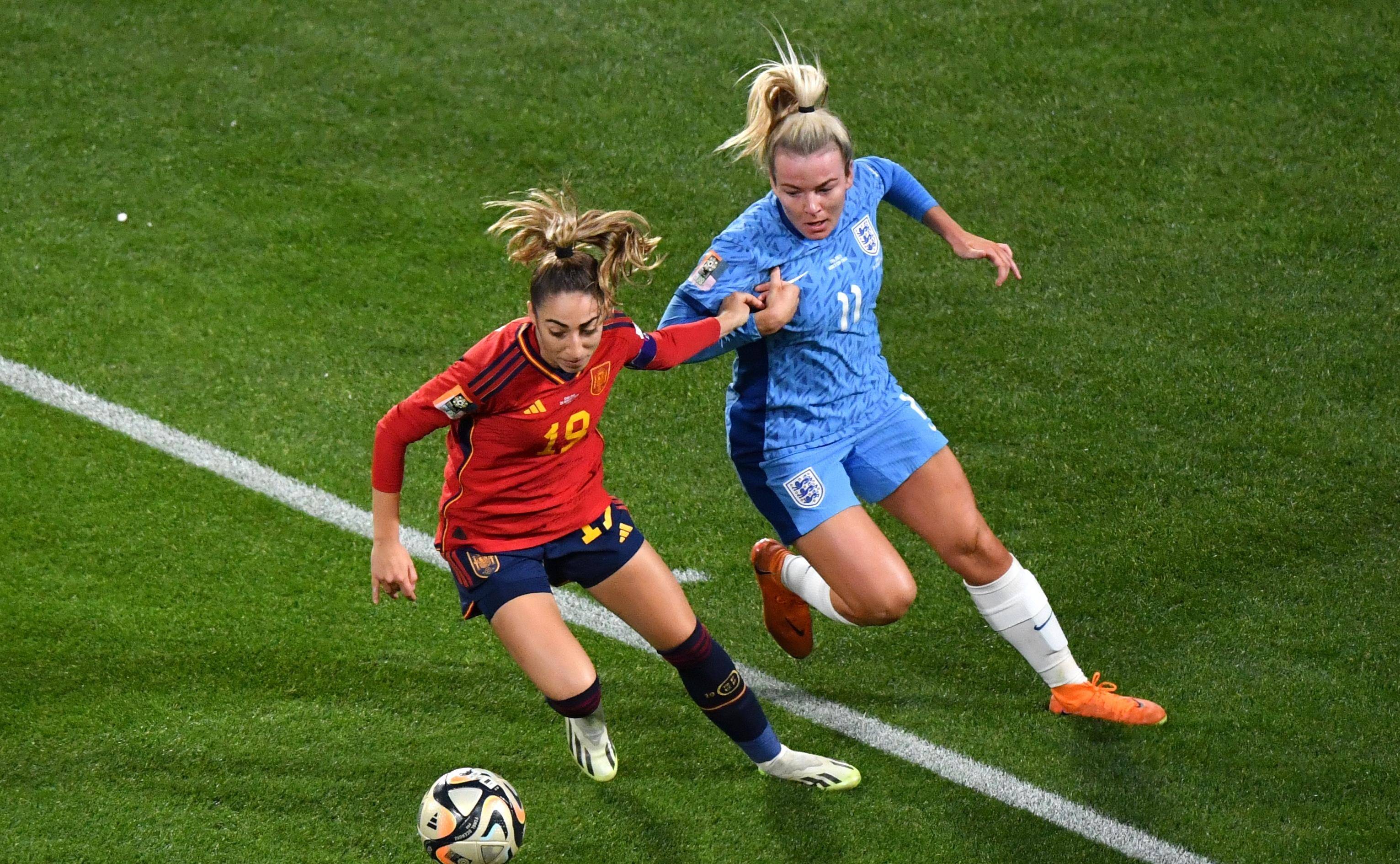 西班牙女足队伍在国际赛事中展现稳定发挥 西班牙女足队伍在国际赛事中展现稳定发挥