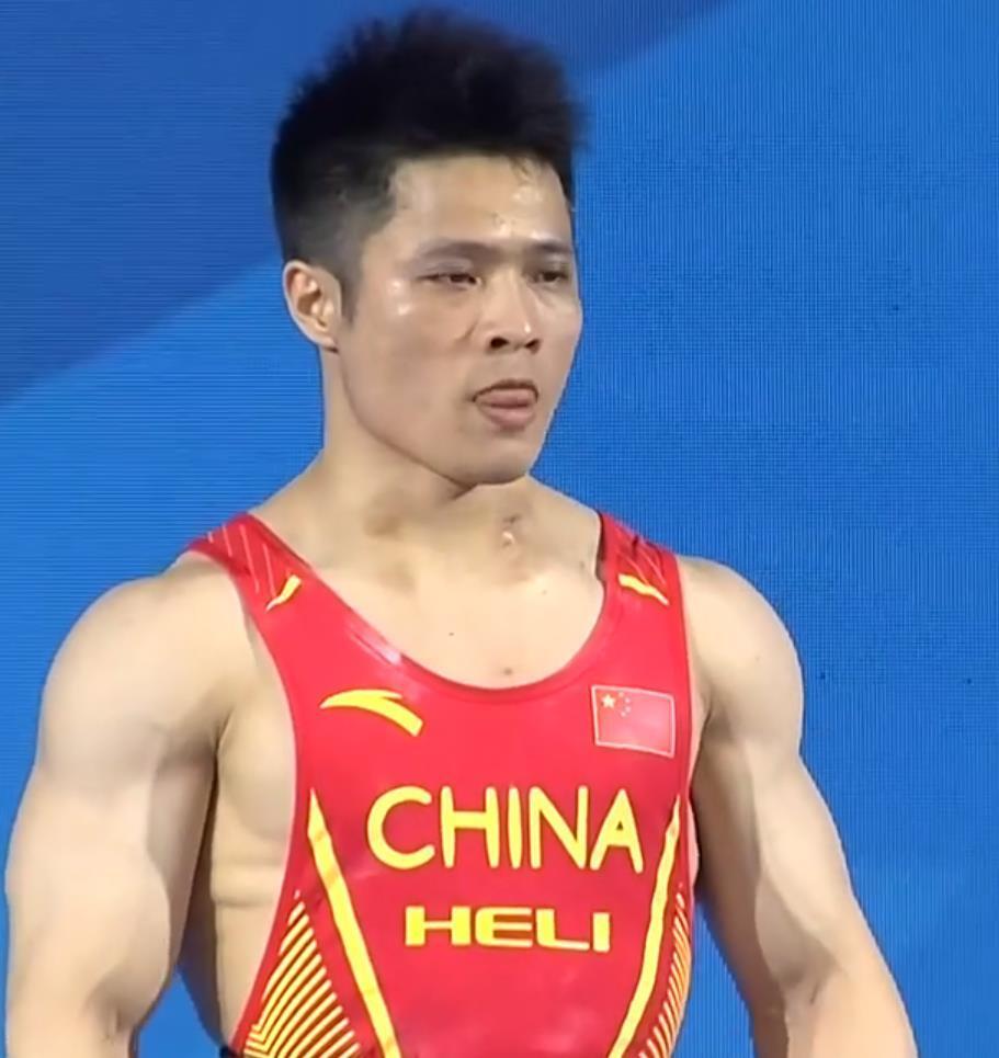 关于泰国选手创造历史：力量举重摘金的信息