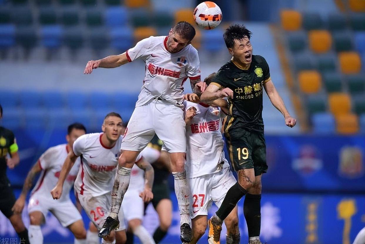 爱游戏官网-河南队全队发挥出色，稳步领先对手的简单介绍