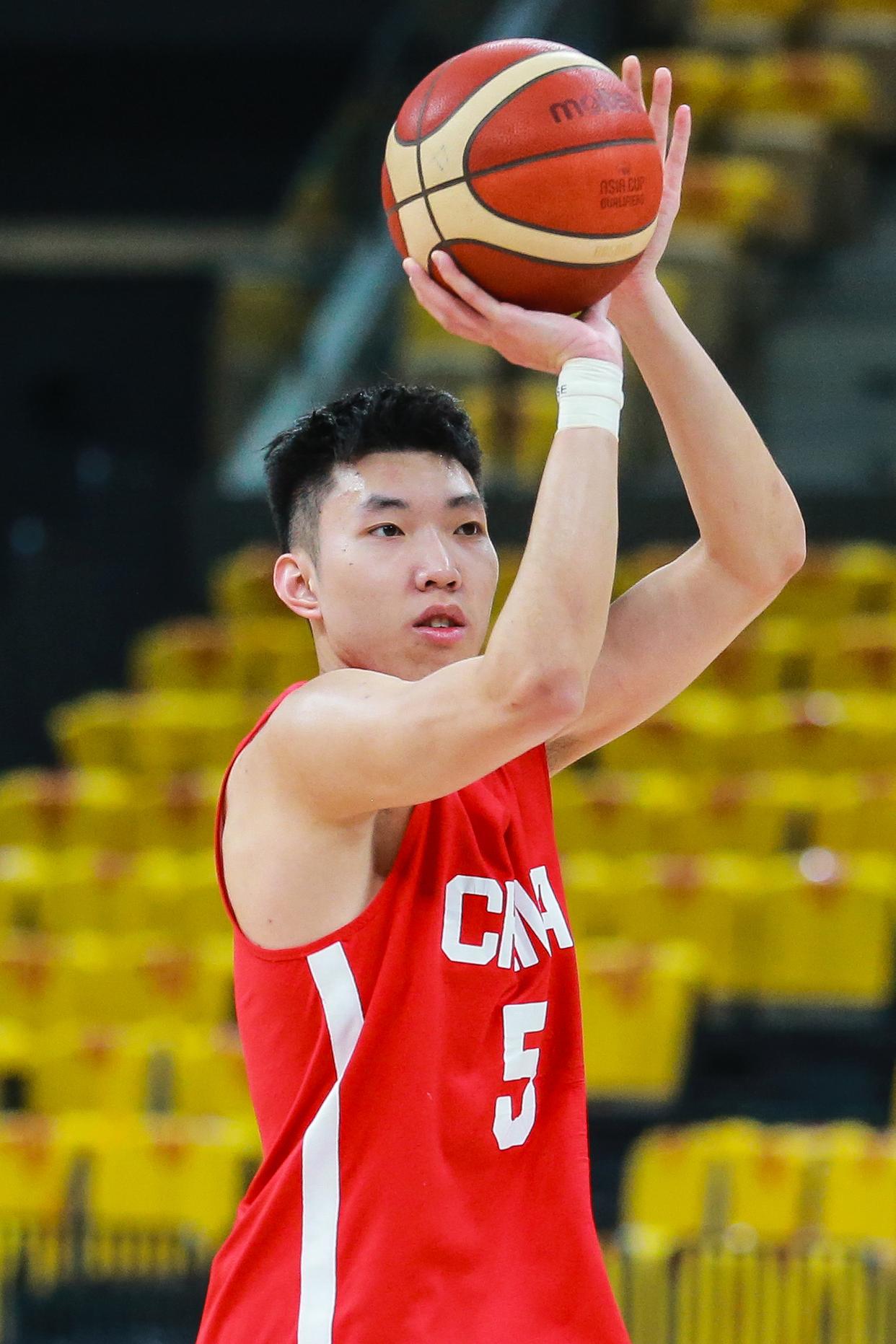 爱游戏官方登录入口-中国篮球运动员在国际赛场上崭露头角