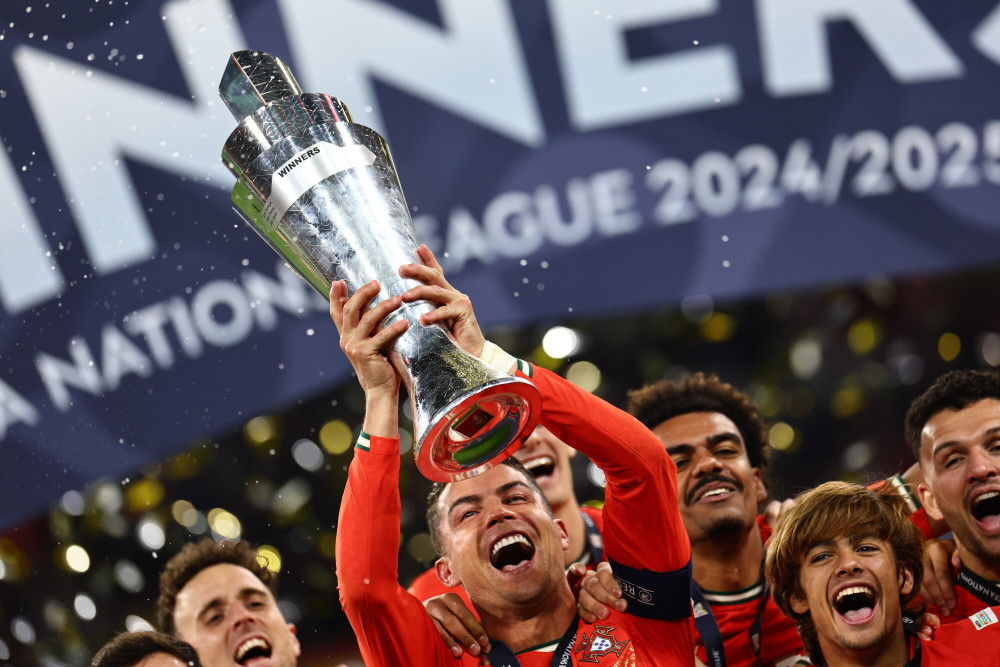 爱游戏官方登录入口-葡萄牙新星闪耀赛场获得金牌殊荣的简单介绍