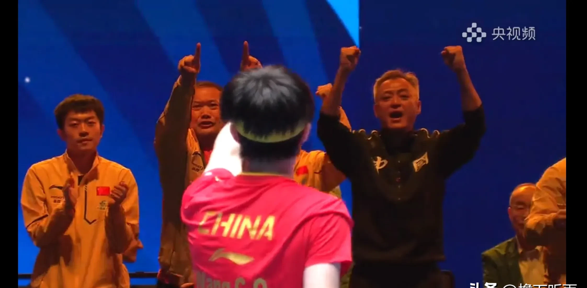 比赛连胜将士气高涨,球队锁定胜局 比赛连胜将士气高涨,球队锁定胜局