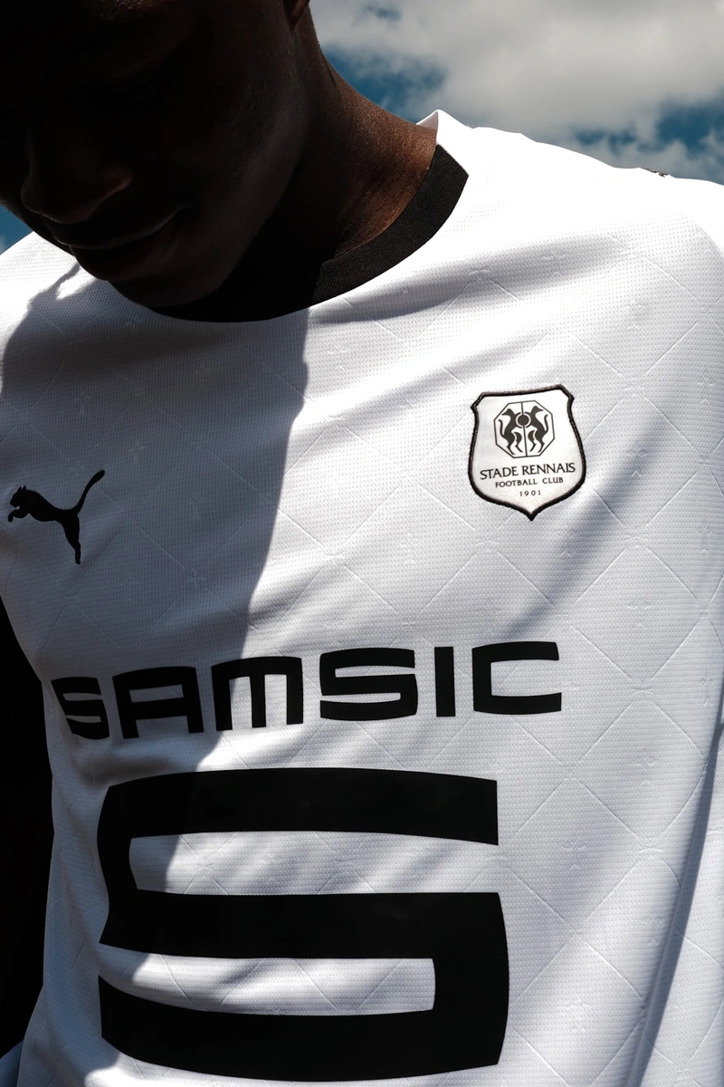 雷恩客场大胜莱比锡,晋级景气一线 雷恩客场大胜莱比锡,晋级景气一线