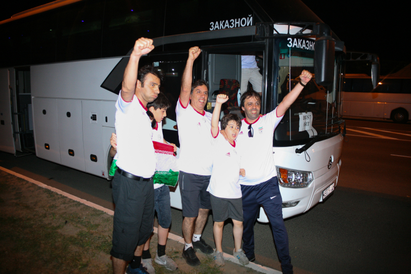 爱游戏网页版-球迷疯狂追逐篮球世界杯，全民狂欢