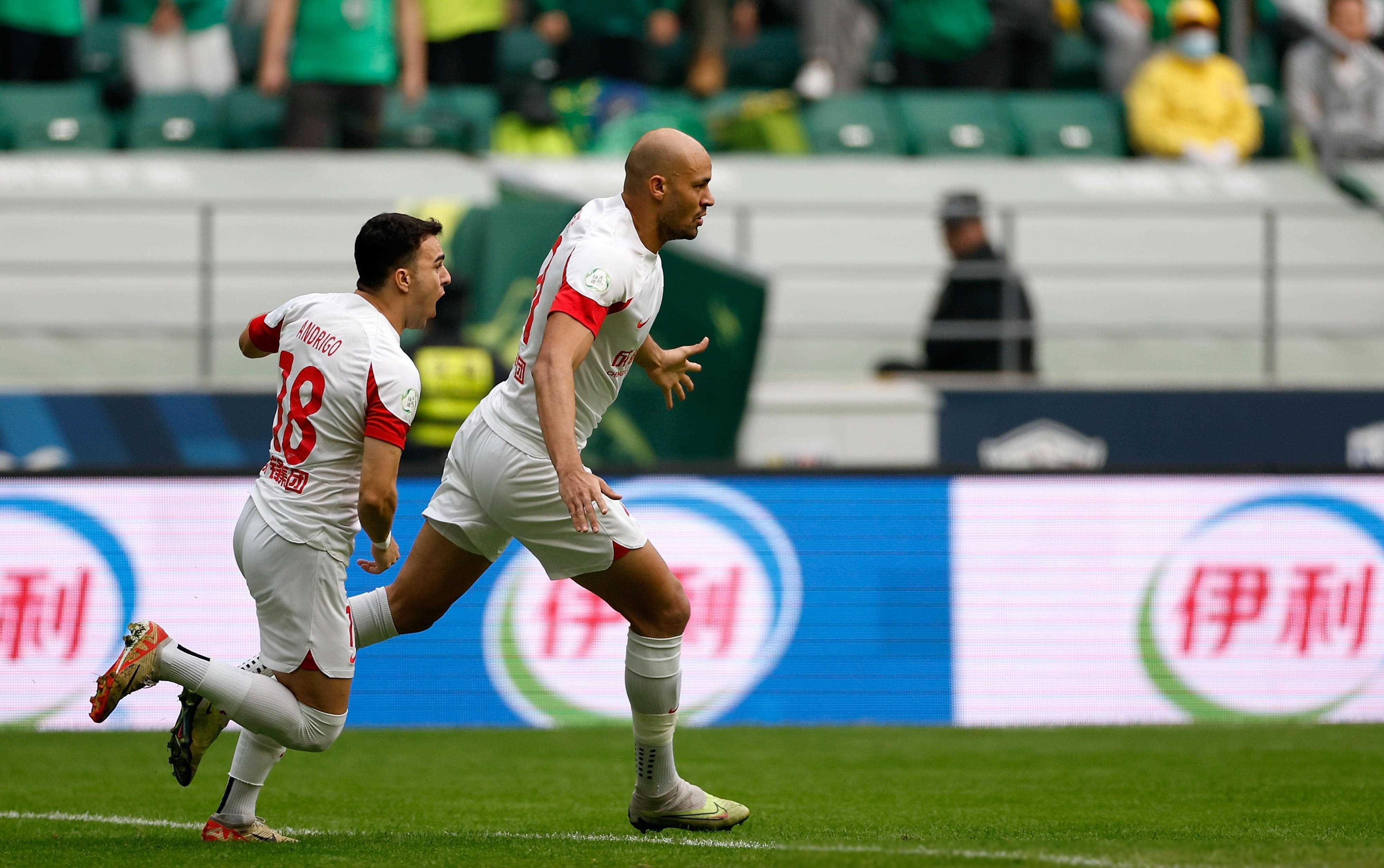 爱游戏在线登录-亚特兰大遭遇联赛连败，卫冕冠军表现低迷的简单介绍