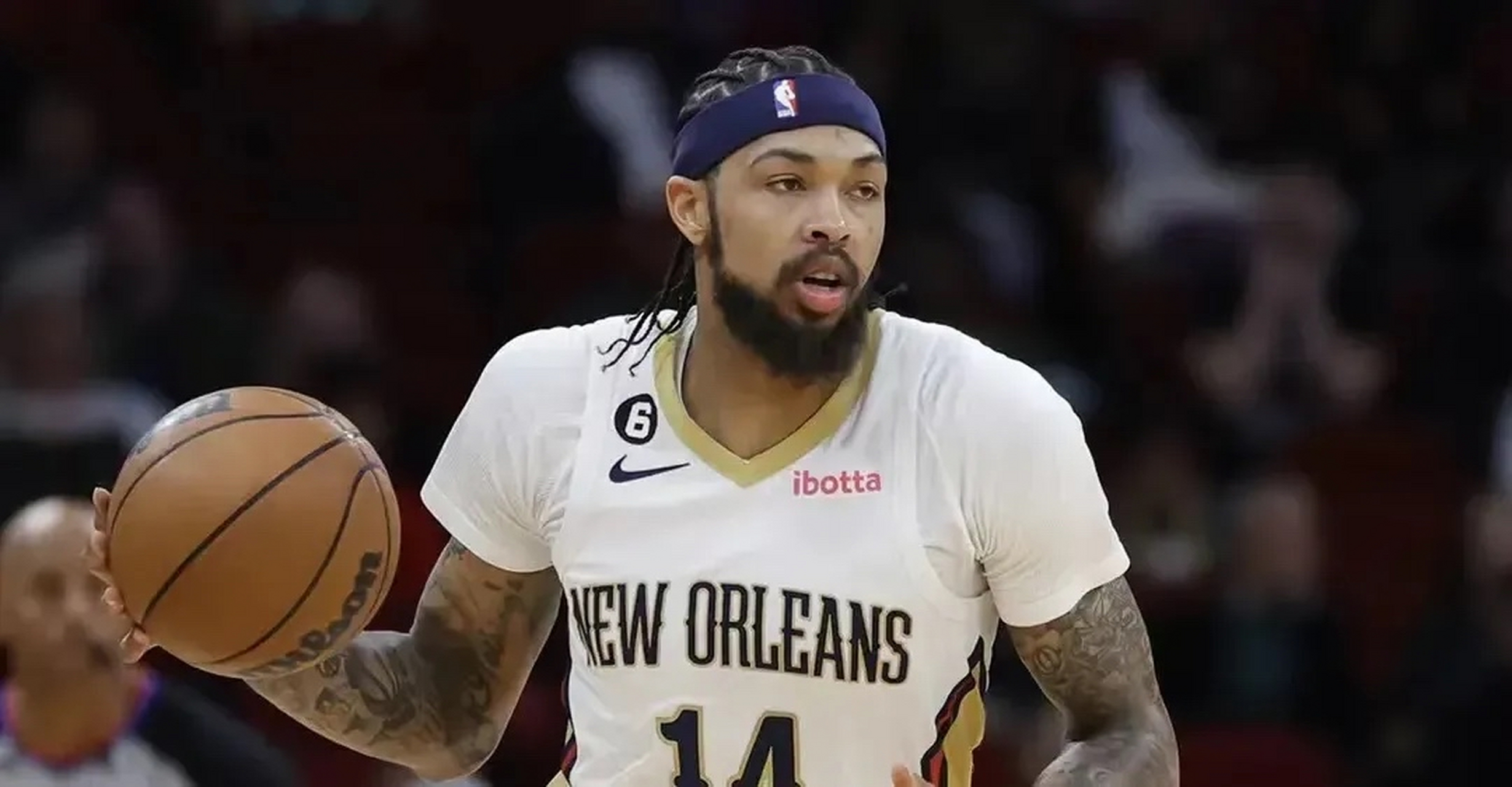 爱游戏app下载-鹈鹕客场惜败太阳，英格拉姆莫名失灵致终场败北