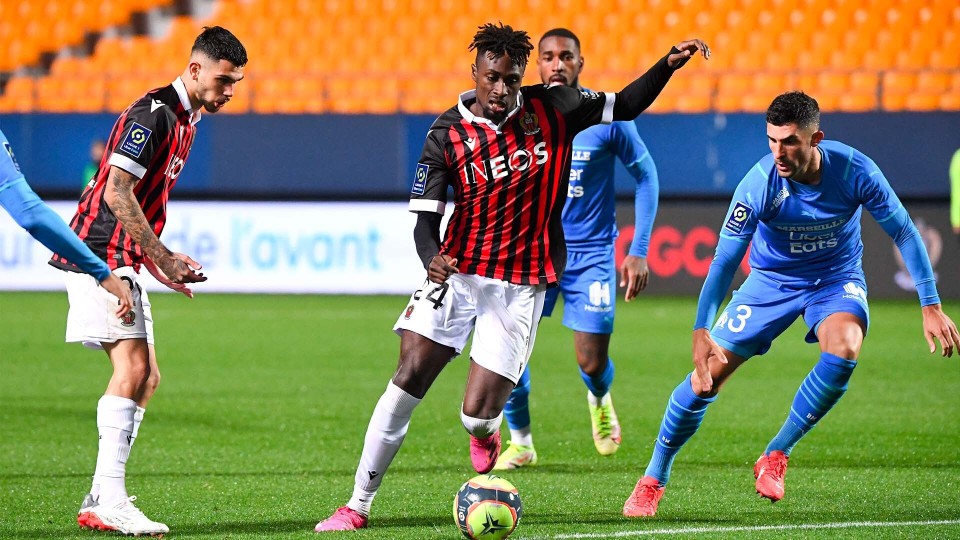 爱游戏app-包含雷恩主场不敌图卢兹，意外失利引发球迷愤怒的词条