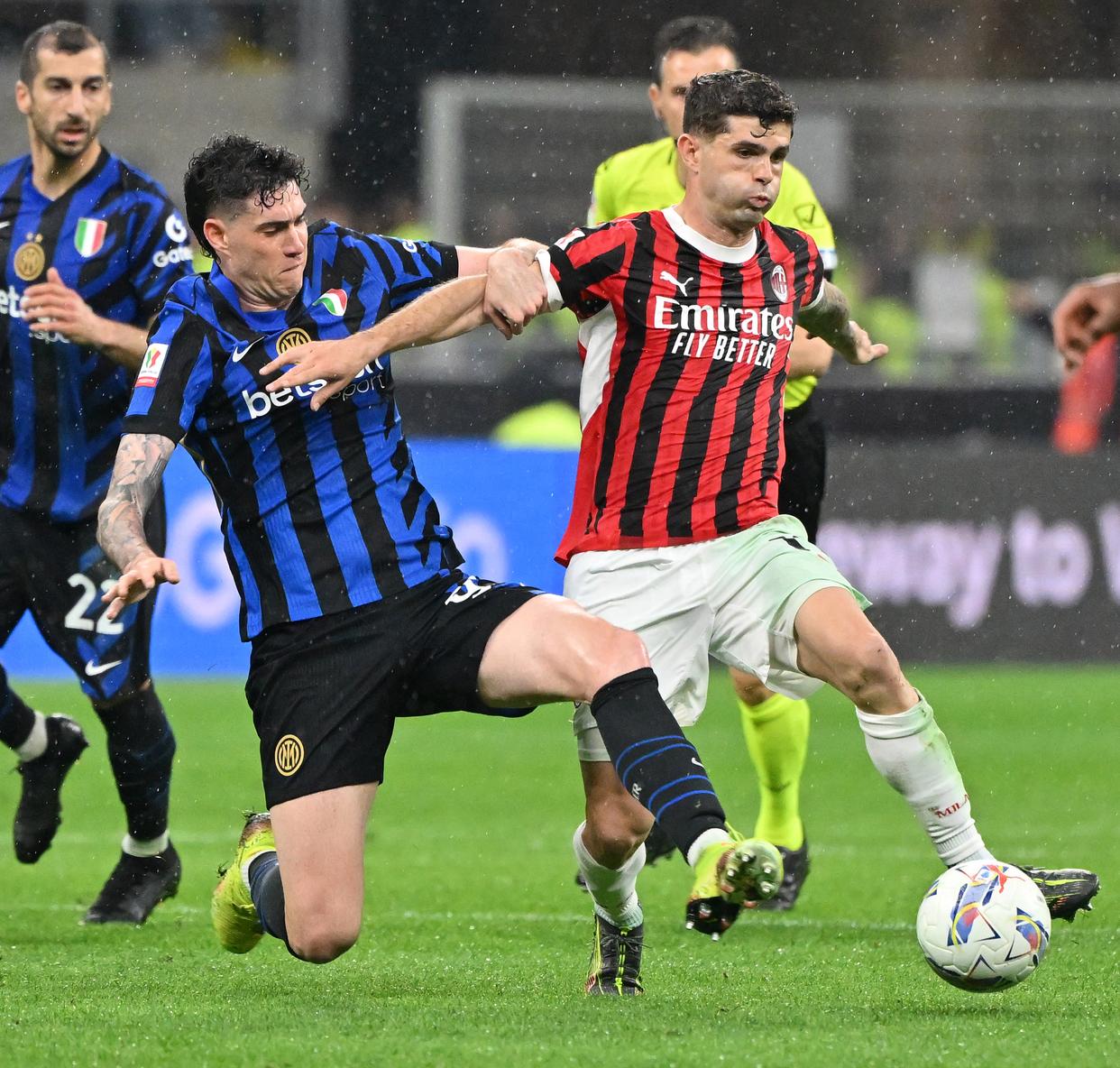 爱游戏官网-AC米兰豪取胜利，晋级下一轮的简单介绍