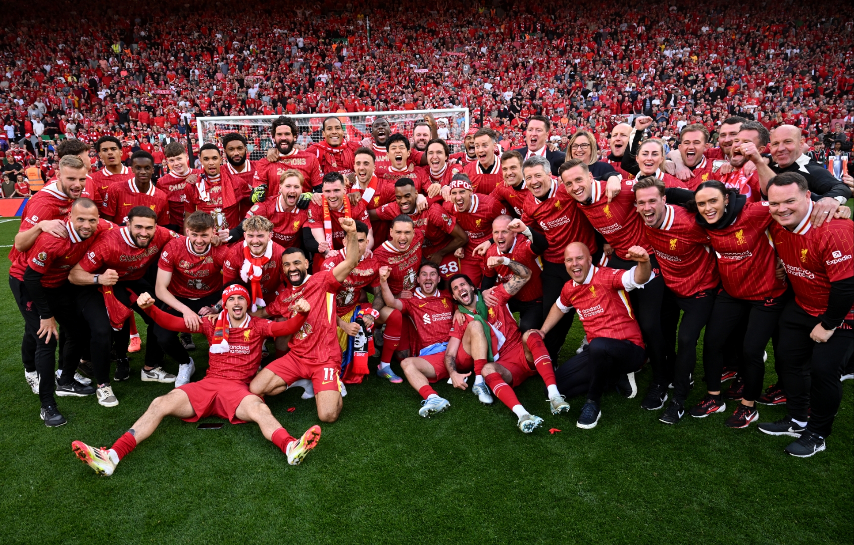 利物浦主场大胜,全队士气如虹昂扬的简单介绍 利物浦主场大胜,全队士气如虹昂扬的简单介绍