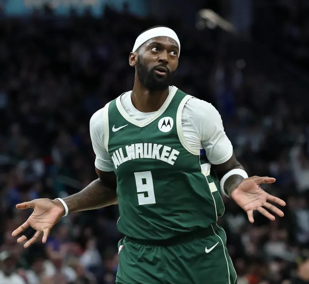 包含雄鹿遭遇尴尬连败,内线困局难以解决的词条 包含雄鹿遭遇尴尬连败,内线困局难以解决的词条