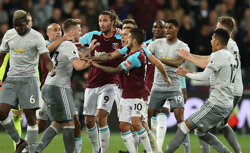 曼联客场逼平,保持团结表现 曼联客场逼平,保持团结表现