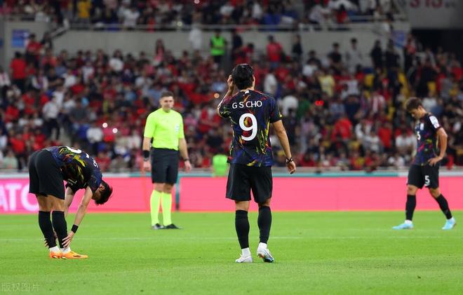 爱游戏网页版登录入口-秘鲁队与法国队进行激烈的欧洲预选赛