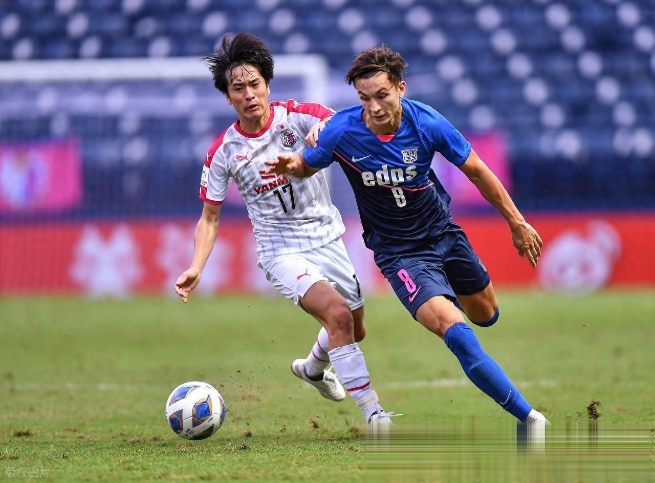 爱游戏在线-东京FC队在亚冠赛场斩获胜利