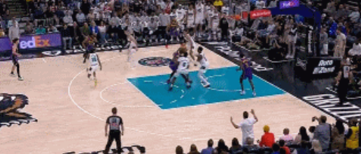 球队进攻端表现出色,果断取胜 球队进攻端表现出色,果断取胜