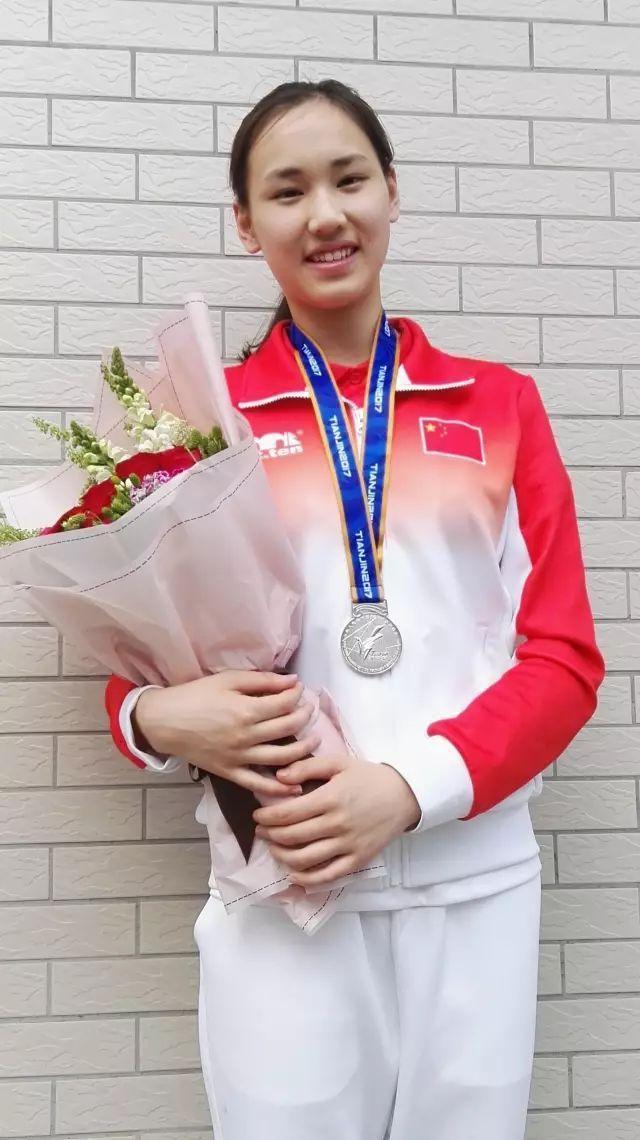 爱游戏官网-关于俄罗斯选手表现亮眼，夺得游泳比赛铜牌的信息