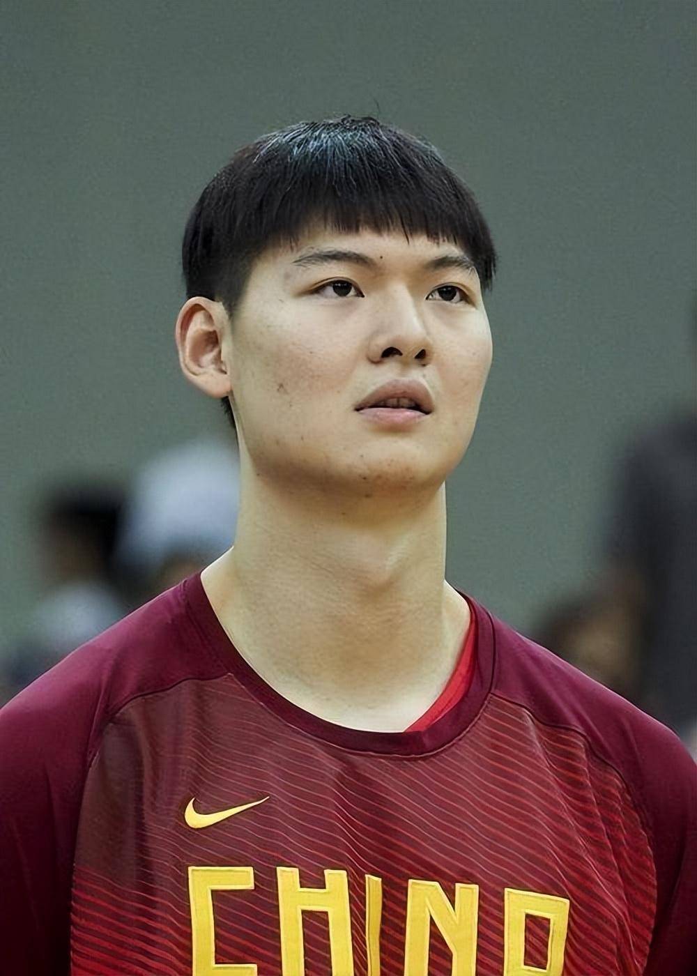 CBA球员因私人事务错失比赛机会的简单介绍