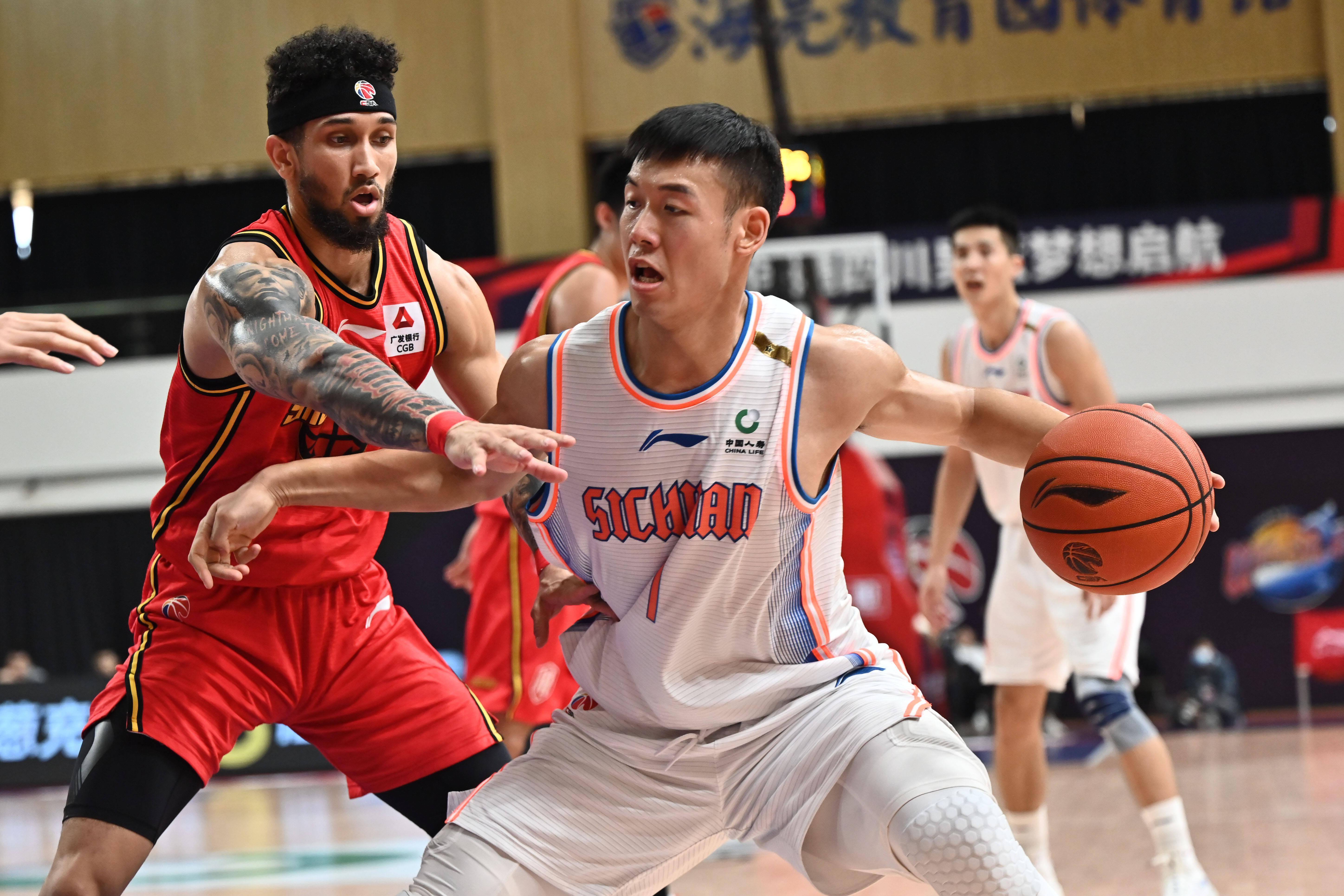 爱游戏登录-包含精彩一触：江苏队迎战四川队的词条