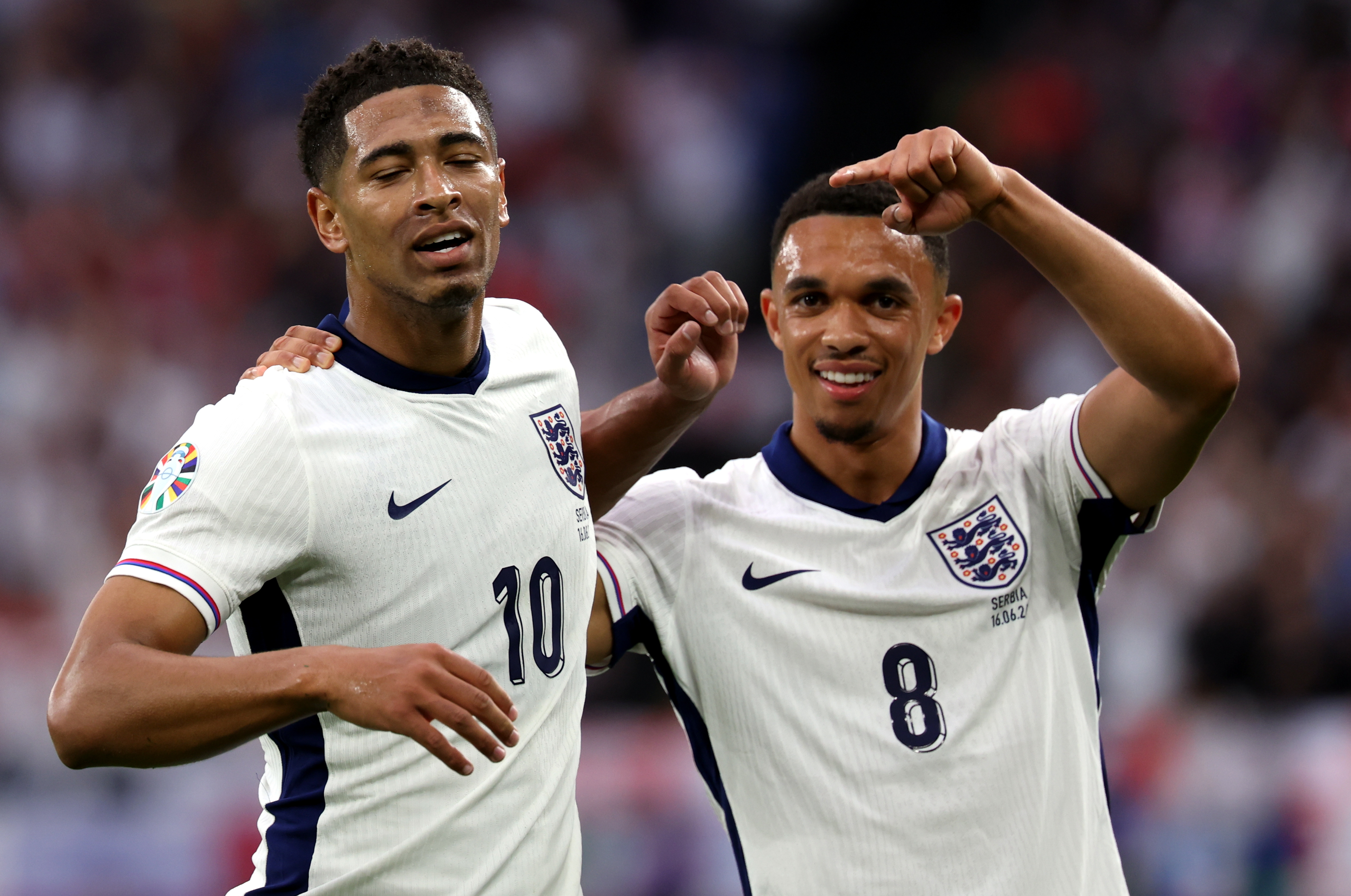 爱游戏入口-塞尔维亚大胜对手，成功攫取欧预赛首胜